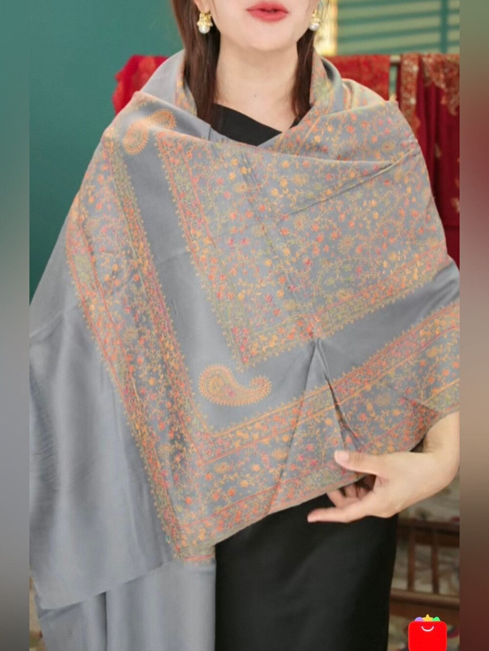 NWOT Women Hand Embroidered 100% Cashmere Shawl Wrap Scarf, Gray 3